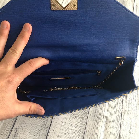 Urban Expressions clutch - Picture 6 of 7